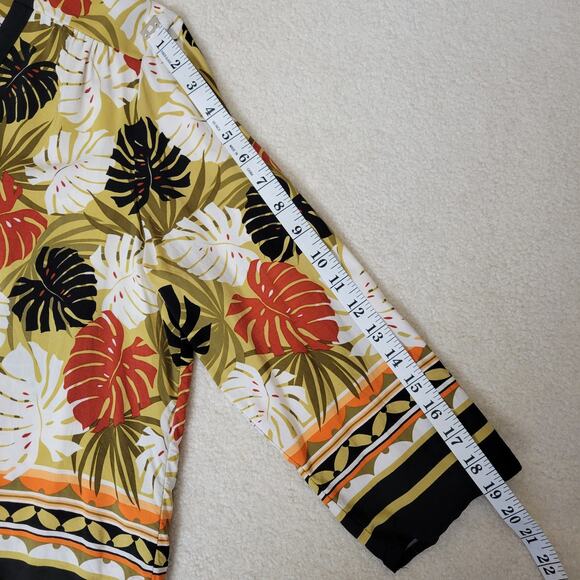 Ruby Road PXL Tie Front Blouse 3/4 Tab Sleeve V-Neck 6 Button Front Tropical - Picture 11 of 16